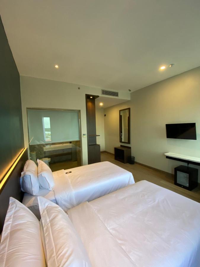 Luminor Hotel Tanjung Selor By Wh Εξωτερικό φωτογραφία