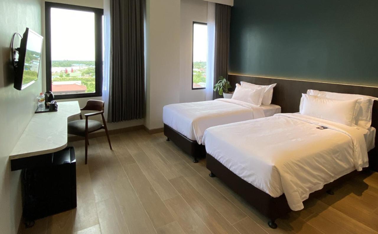 Luminor Hotel Tanjung Selor By Wh Εξωτερικό φωτογραφία